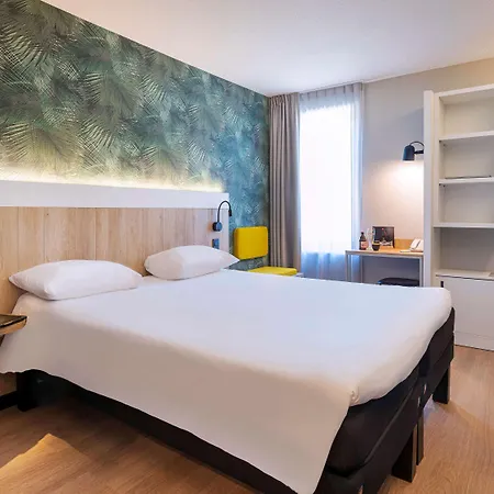Ibis Brussels מלון