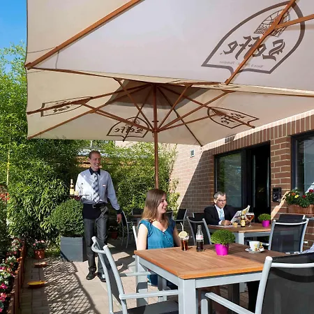 Ibis Brussels 3*