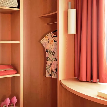 Hotel Ibis Brussels 3*