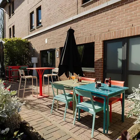 מלון Ibis Brussels 3*