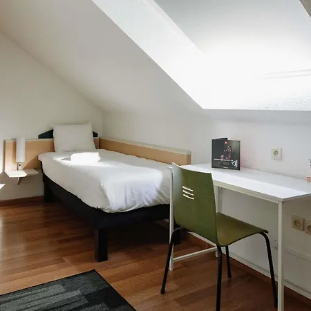 Ibis Brussels Hotel 3*