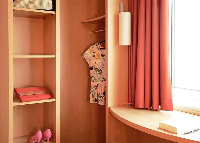 Ibis Brussels Waterloo